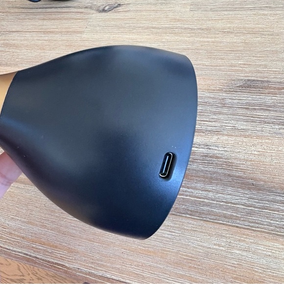 Gooseneck Fly Fan - Black and Gold - Picture 8 of 12